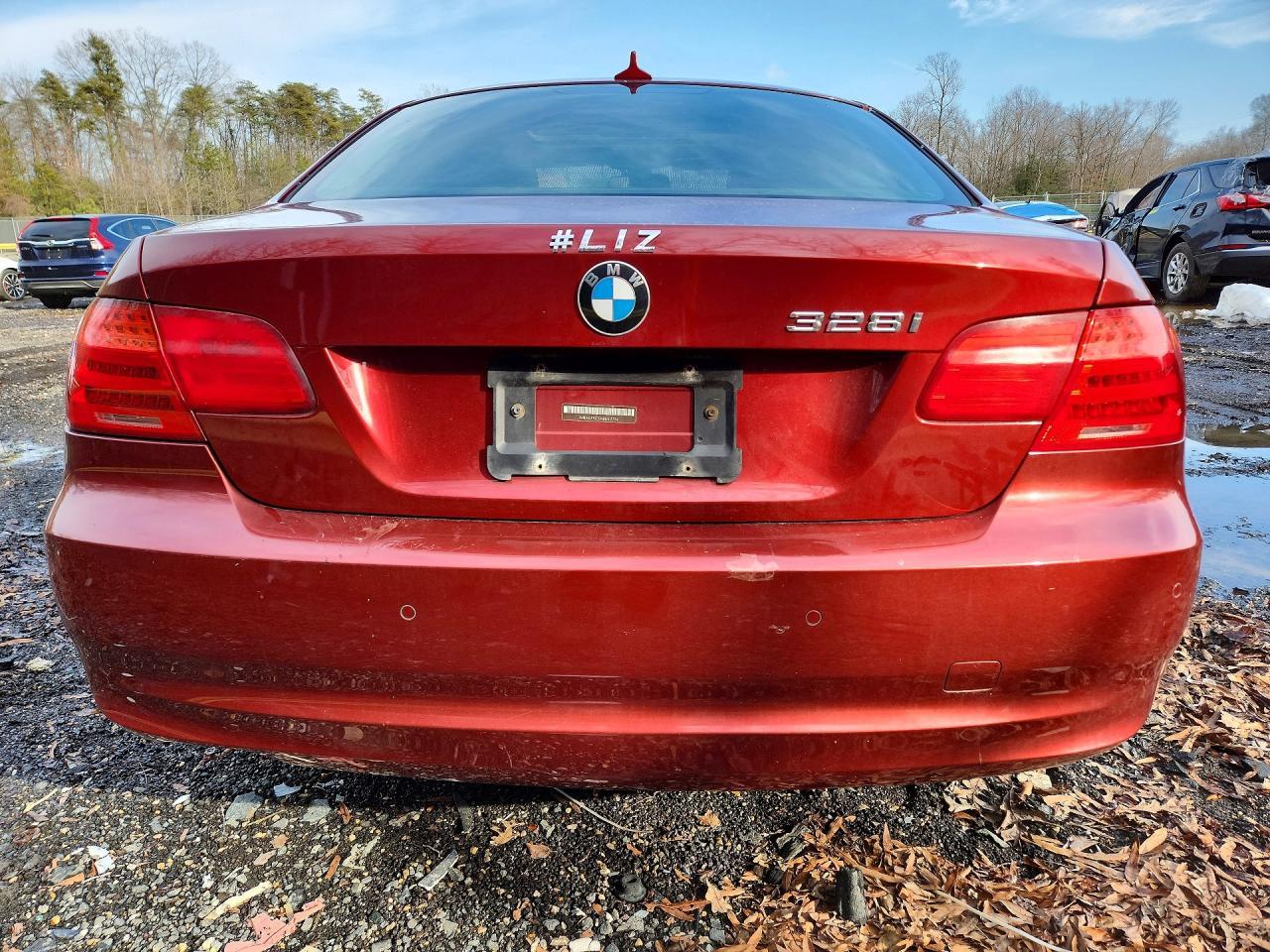 2011 BMW 328 Xi Sulev - Фото 6