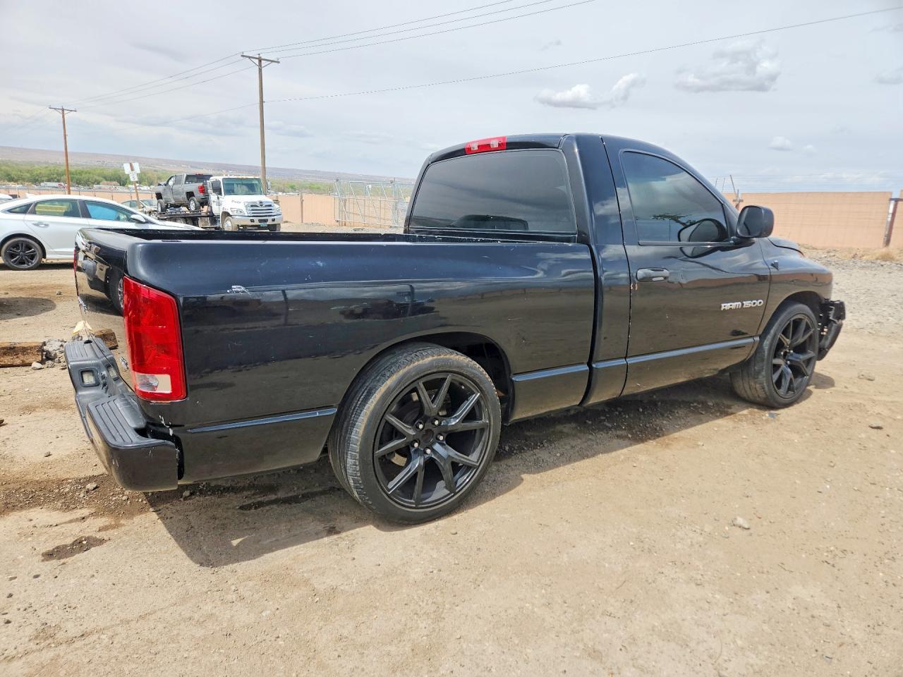 2004 Dodge Ram 1500 St - Фото 3
