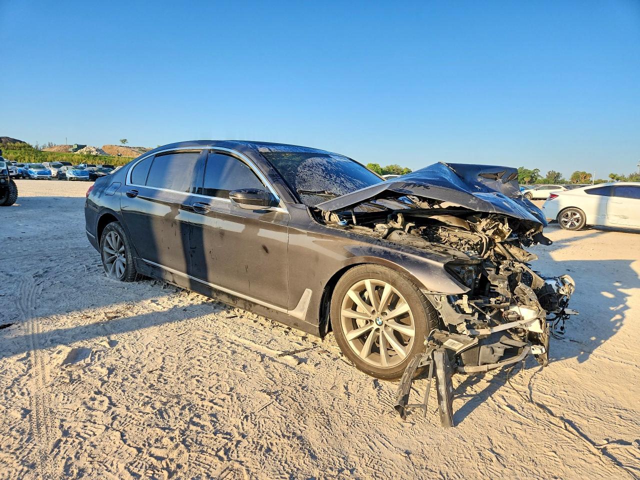 2018 BMW 740 I - Фото 4