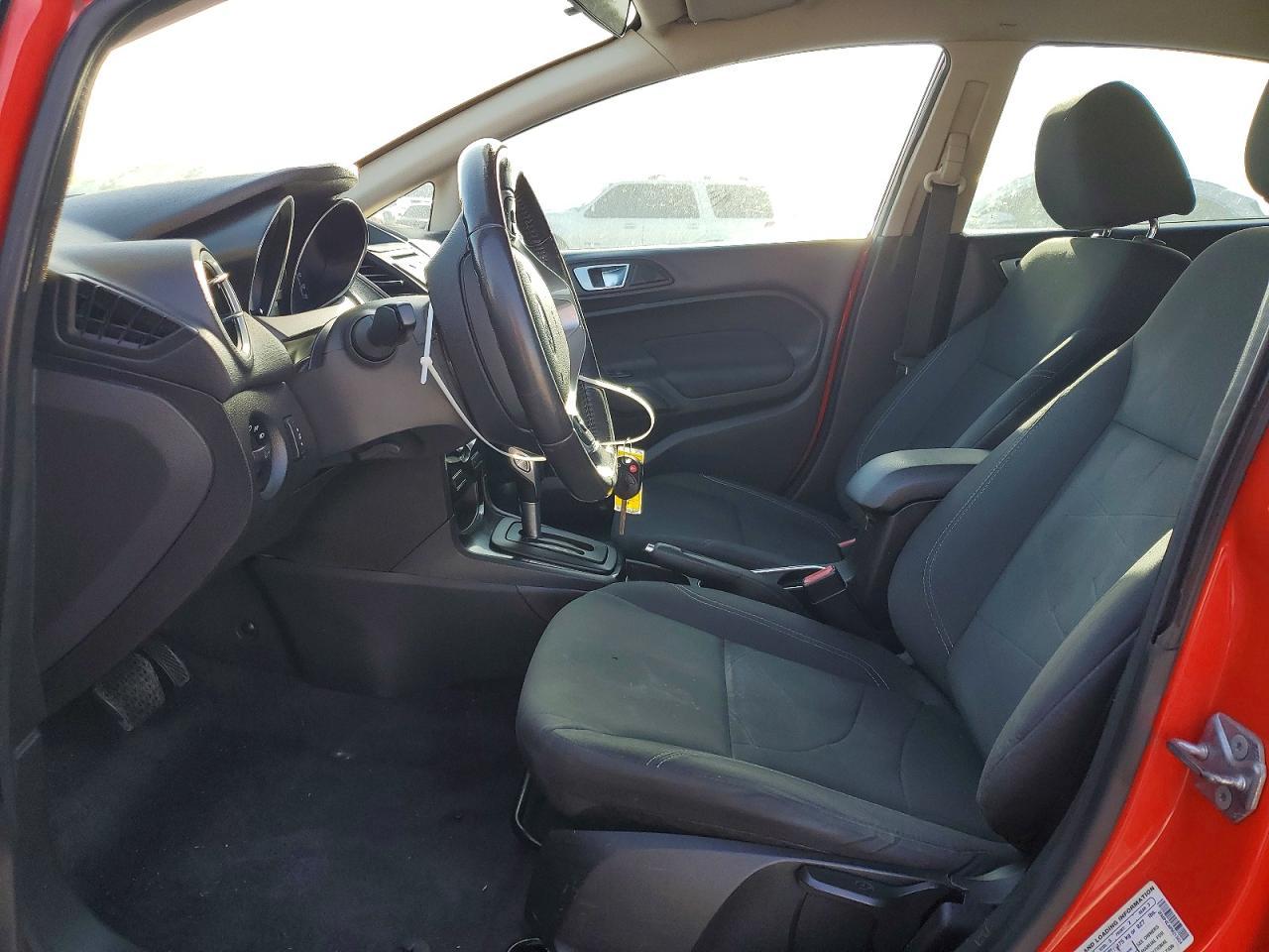 2015 Ford Fiesta Se - Image 7