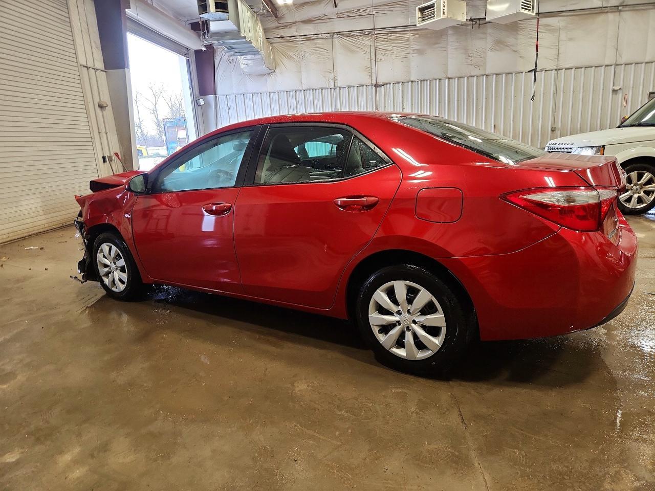 2014 Toyota Corolla Le - Image 2