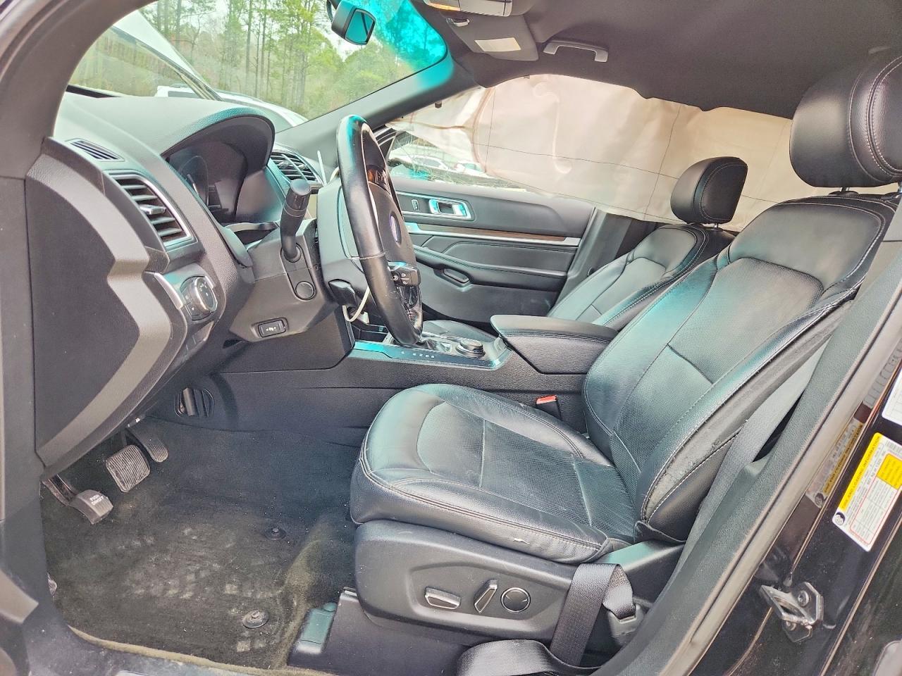2016 Ford Explorer Limited - Image 7
