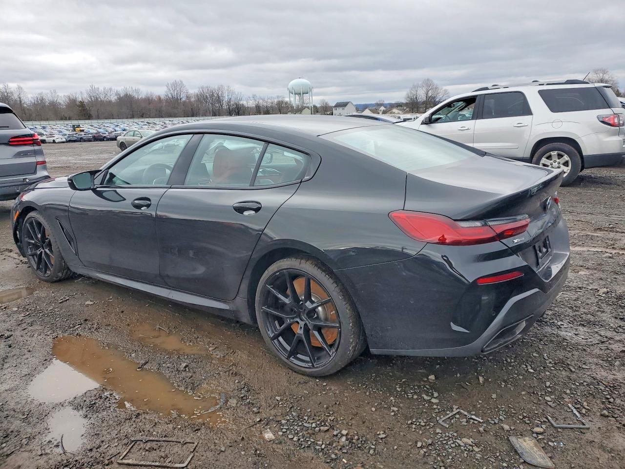 2026 BMW M850Xi - Image 2