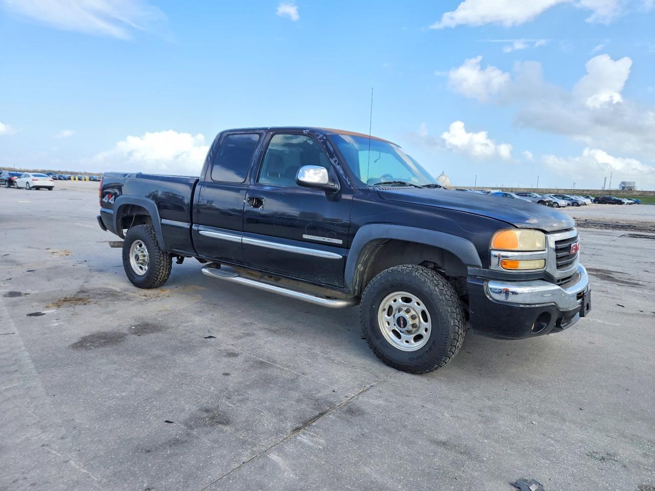 2005 GMC Sierra K2500 Heavy Duty - Фото 4