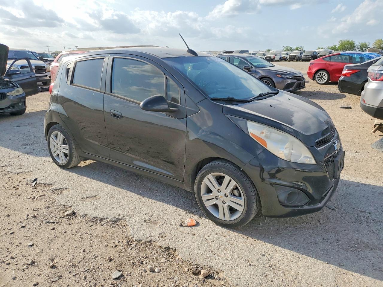 2015 Chevrolet Spark 1Lt - Фото 4