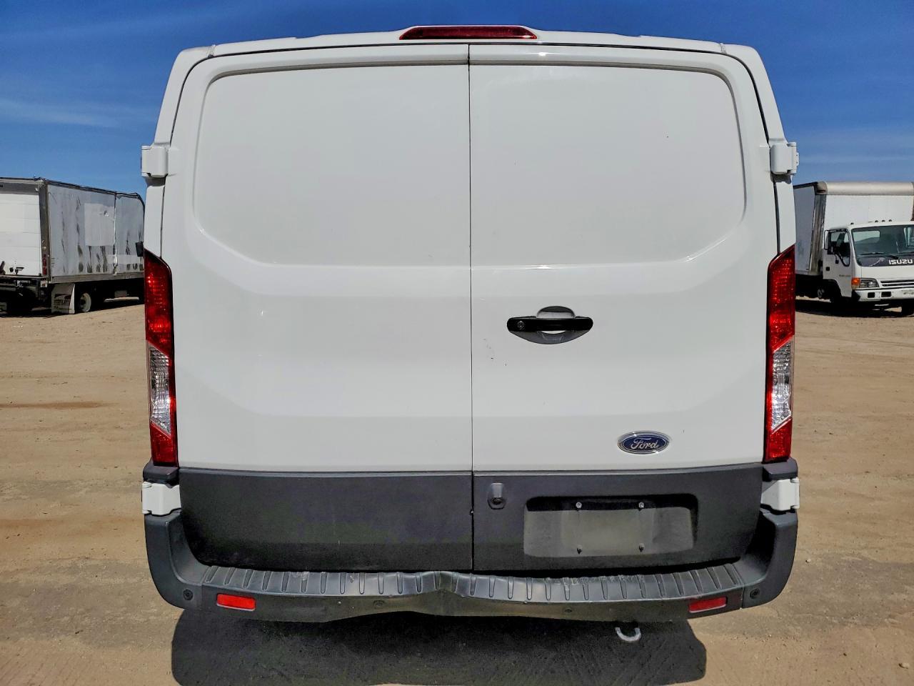 2022 Ford Transit 350 Delivery Van - Image 6