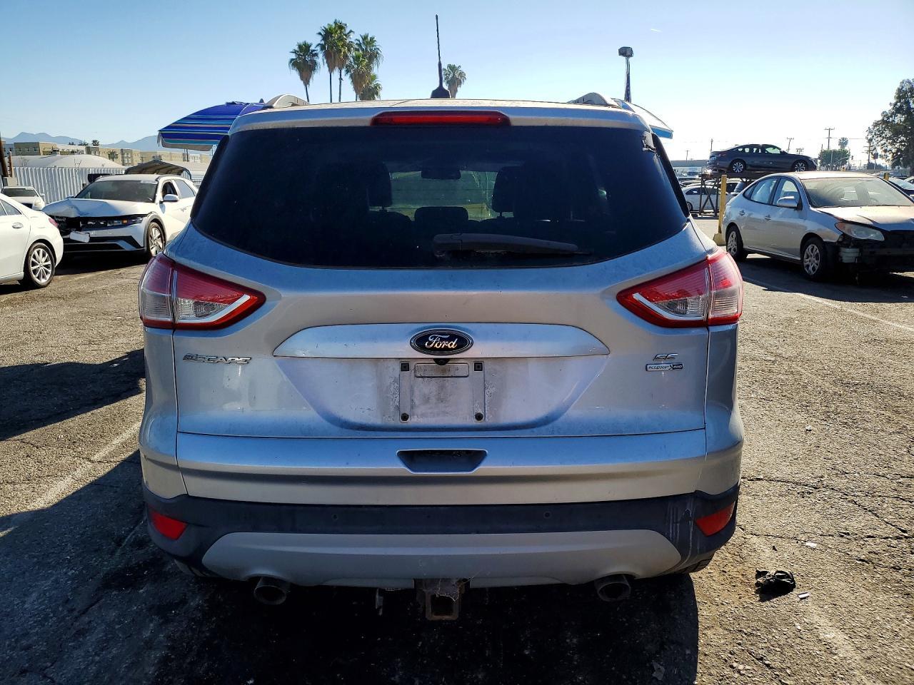 2016 Ford Escape Se - Фото 6