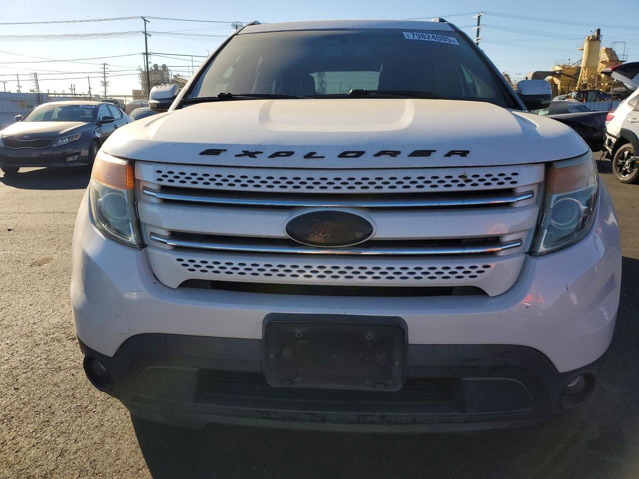 2012 Ford Explorer Limited - Image 5