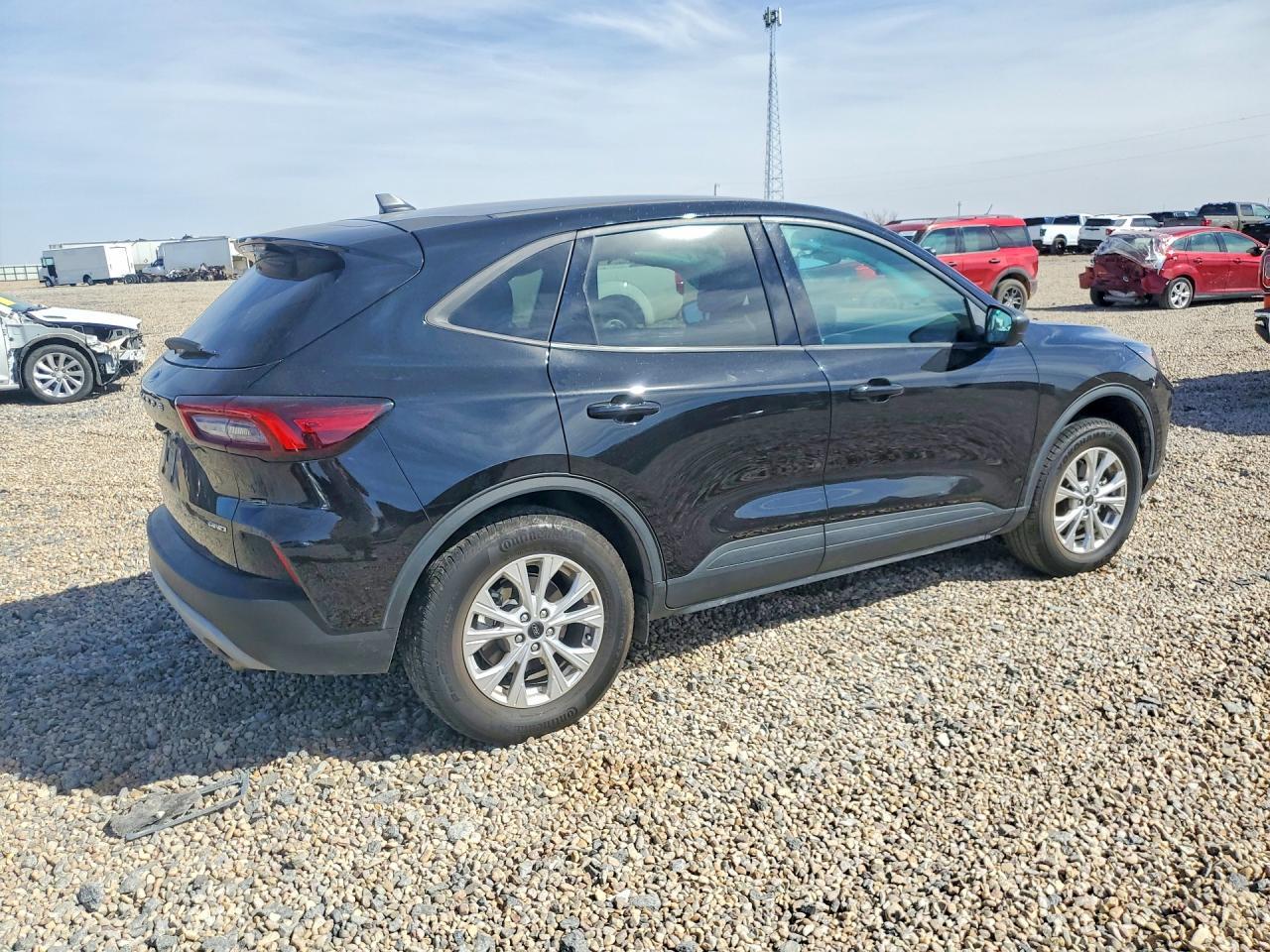 2025 Ford Escape Active - Фото 3