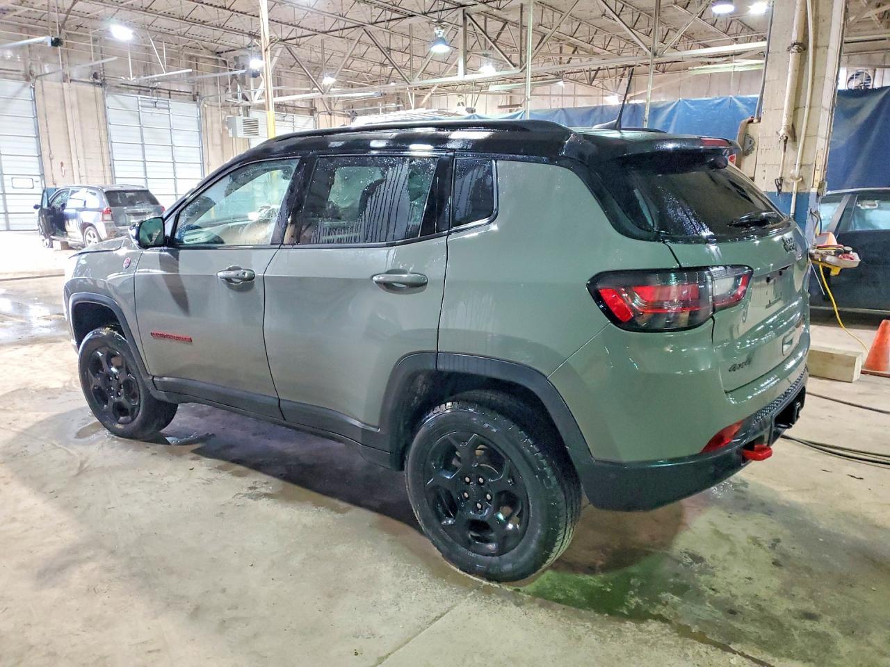 2023 Jeep Compass Trailhawk - Фото 2