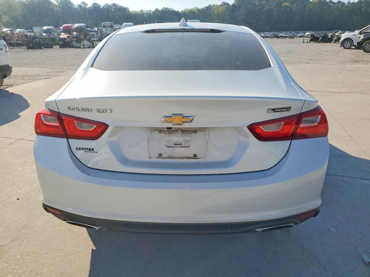 2018 Chevrolet Malibu Premier - Фото 6
