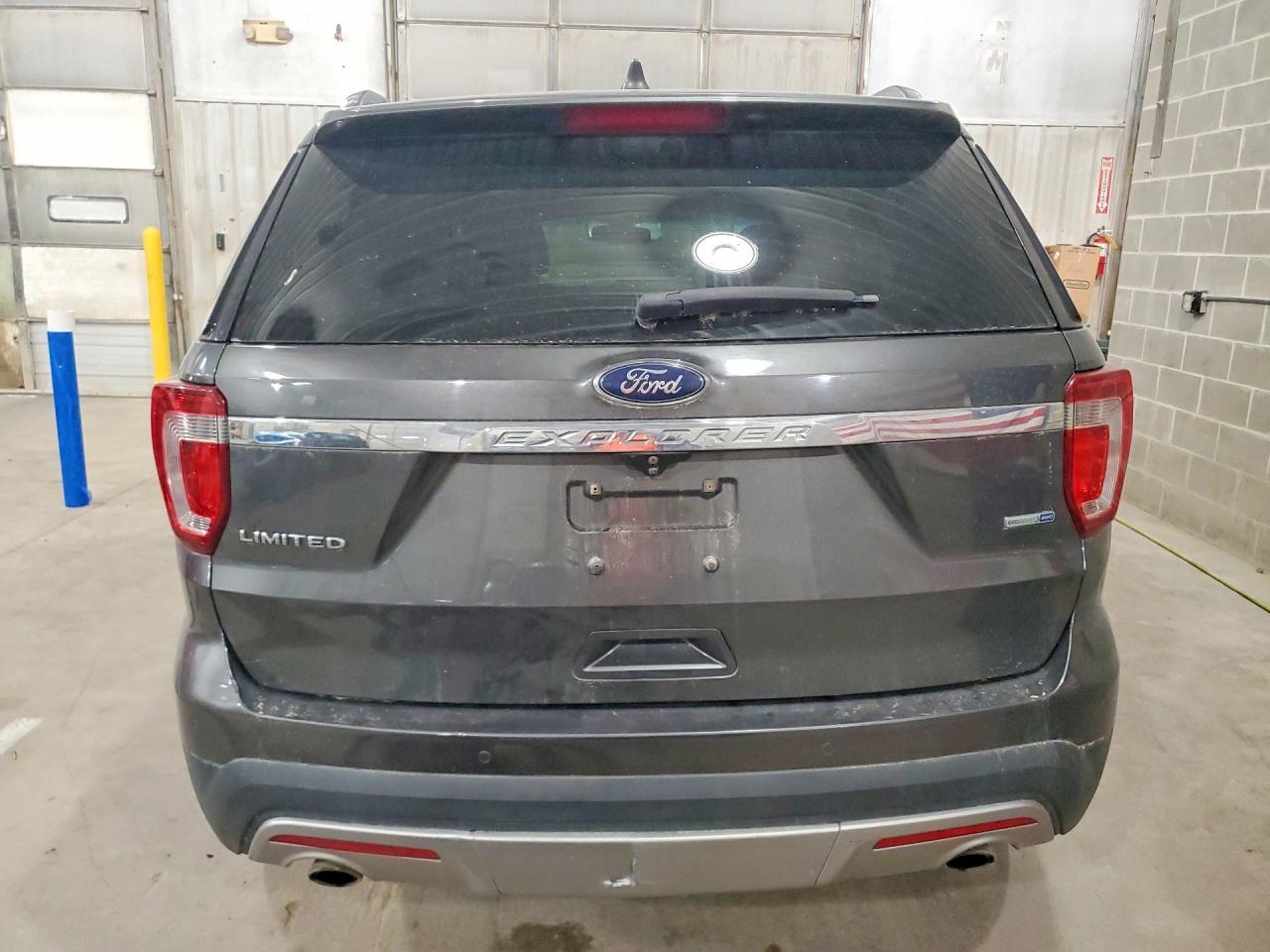 2016 Ford Explorer - Фото 6