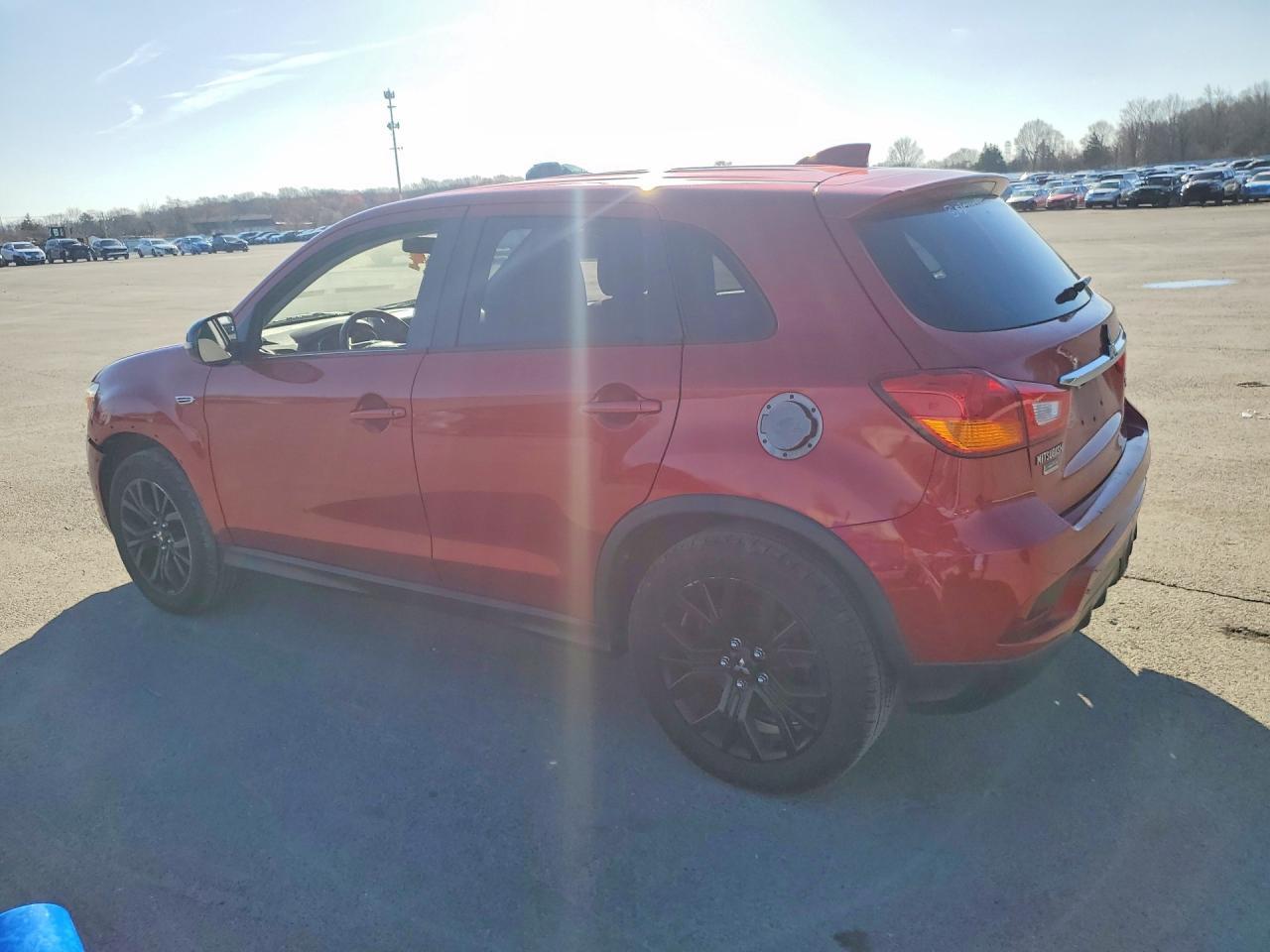 2019 Mitsubishi Outlander Sport Es - Фото 2