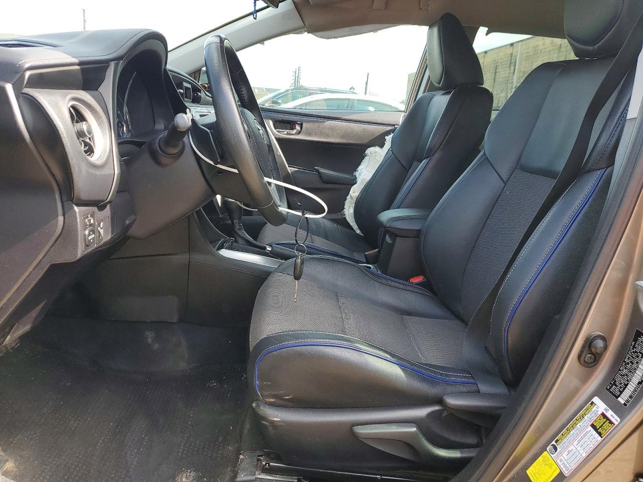 2018 Toyota Corolla Se - Image 7