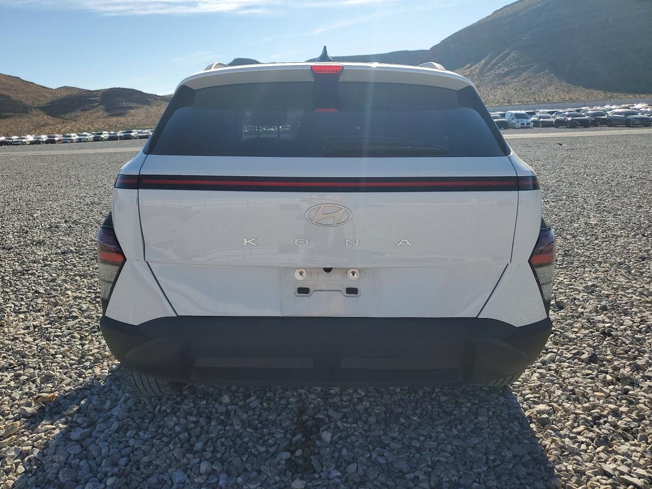 2024 Hyundai Kona Sel - Image 6