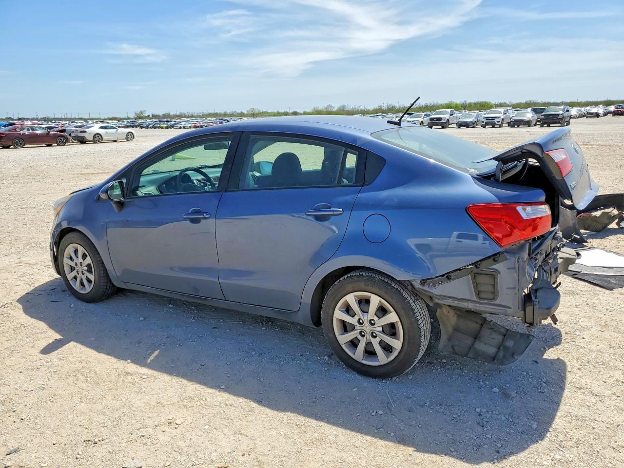 2016 Kia Rio Lx - Фото 2