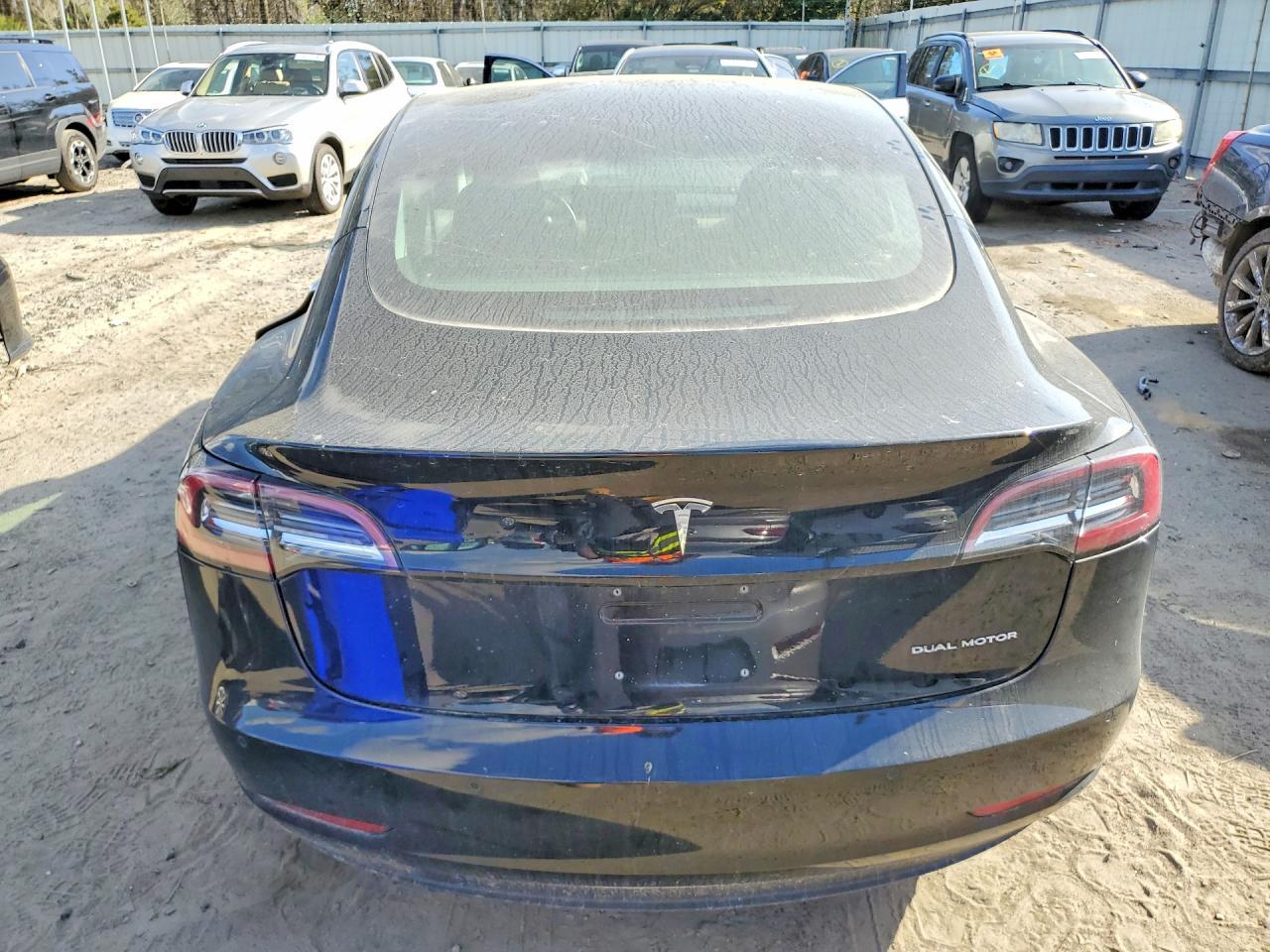 2018 Tesla Model 3 - Image 6