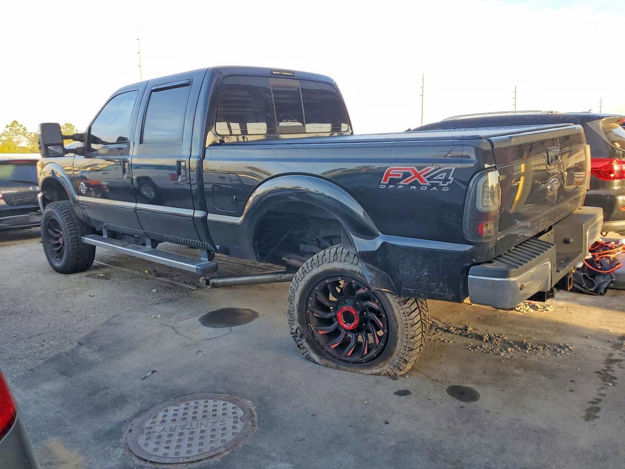 2012 Ford F250 Super Duty - Фото 2