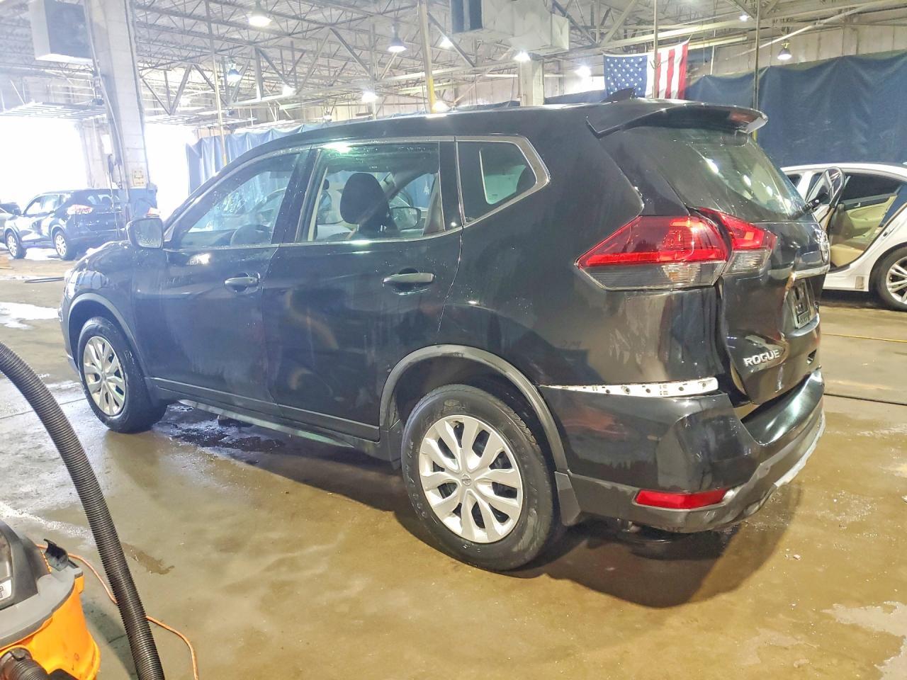 2018 Nissan Rogue S - Image 2