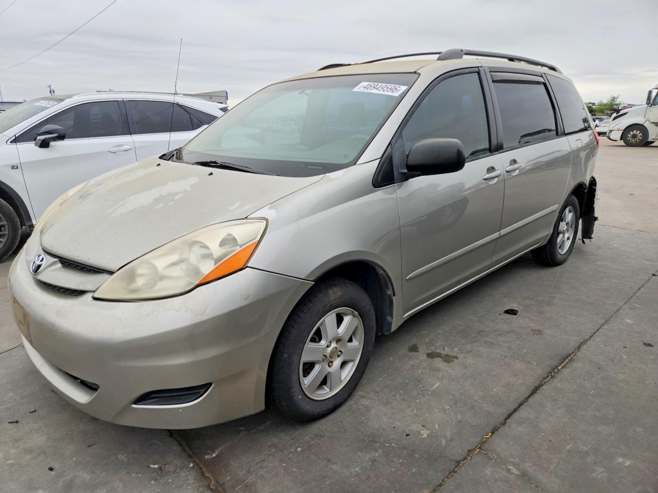2006 Toyota Sienna Ce 8 Passenger