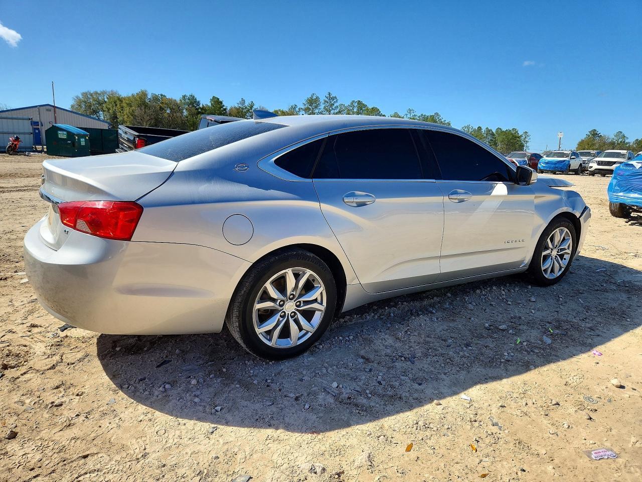 2018 Chevrolet Impala Lt - Фото 3