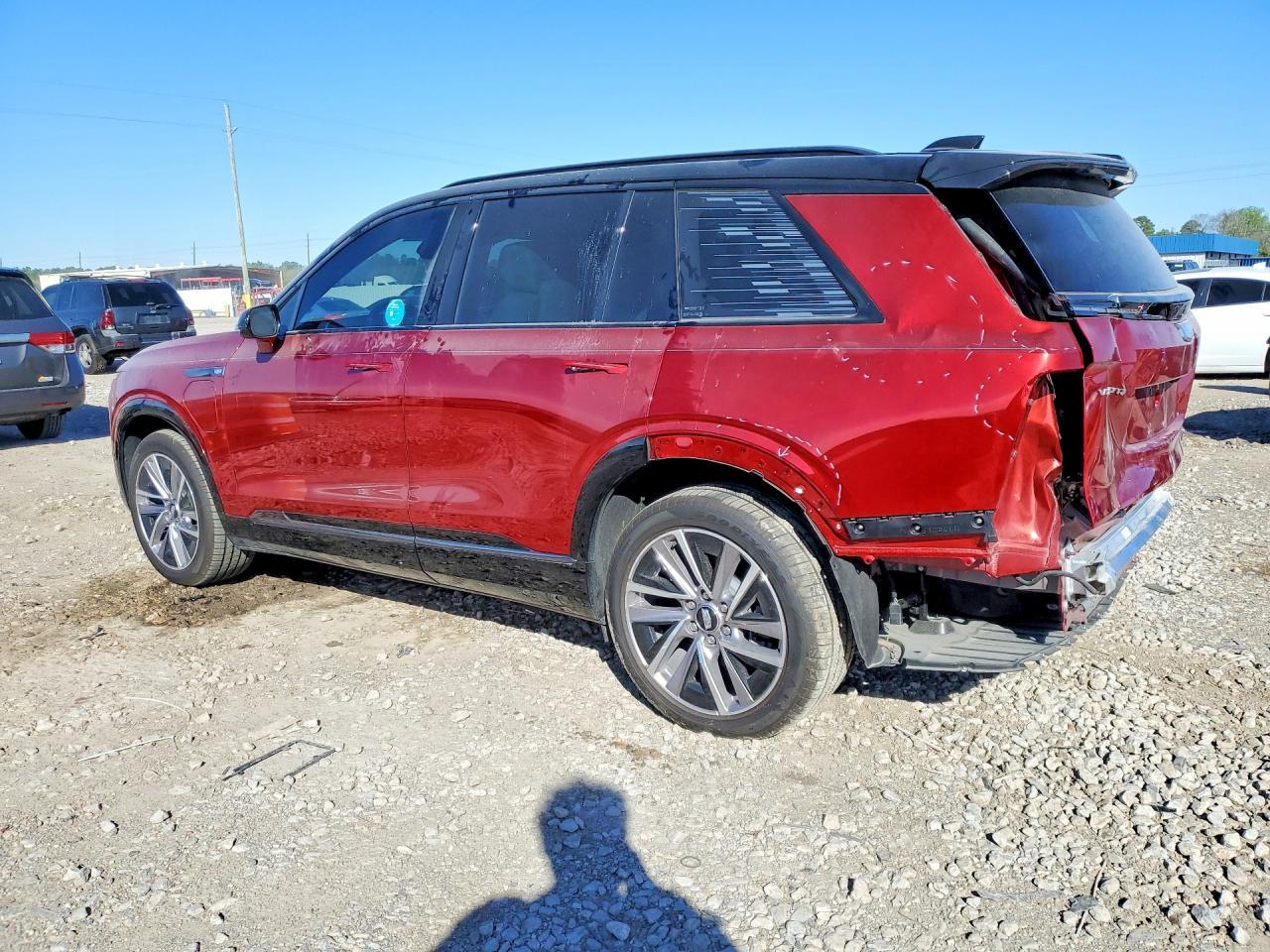 2026 Cadillac Vistiq Sport - Фото 2