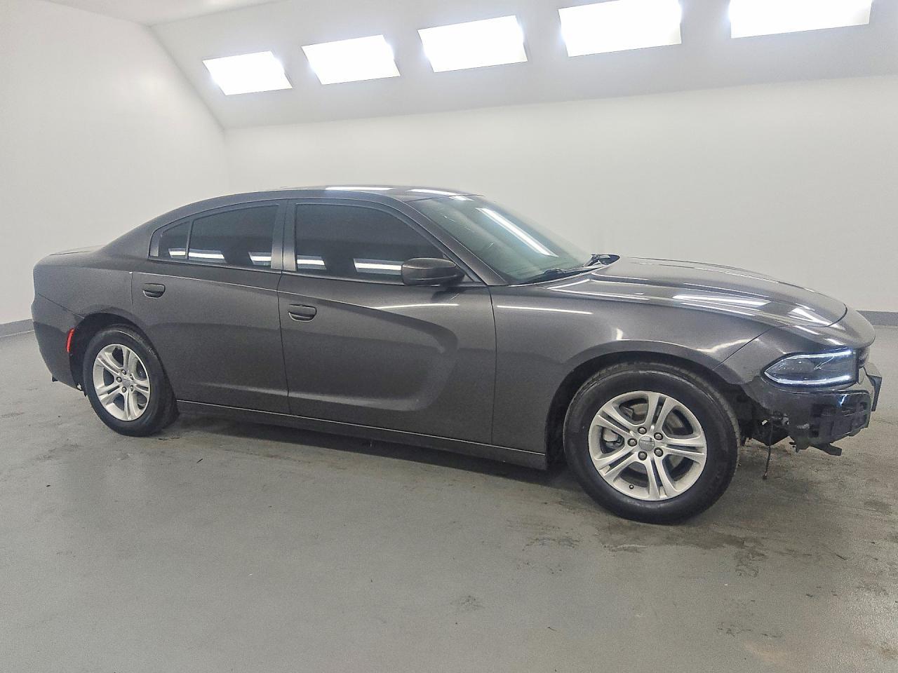 2021 Dodge Charger Sxt ** R & D * Repo ** - Фото 4