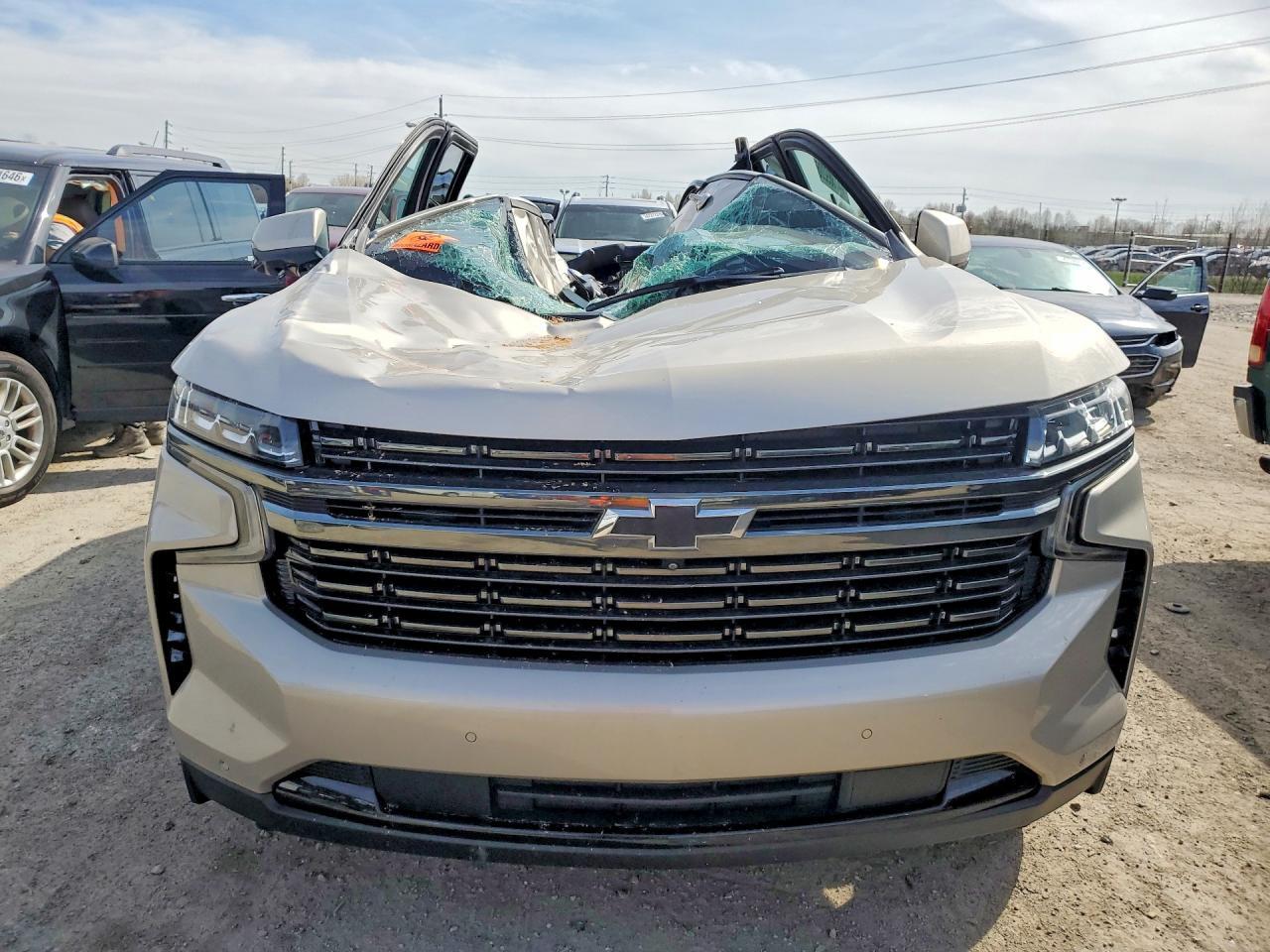 2022 Chevrolet Suburban K1500 Rst - Image 5