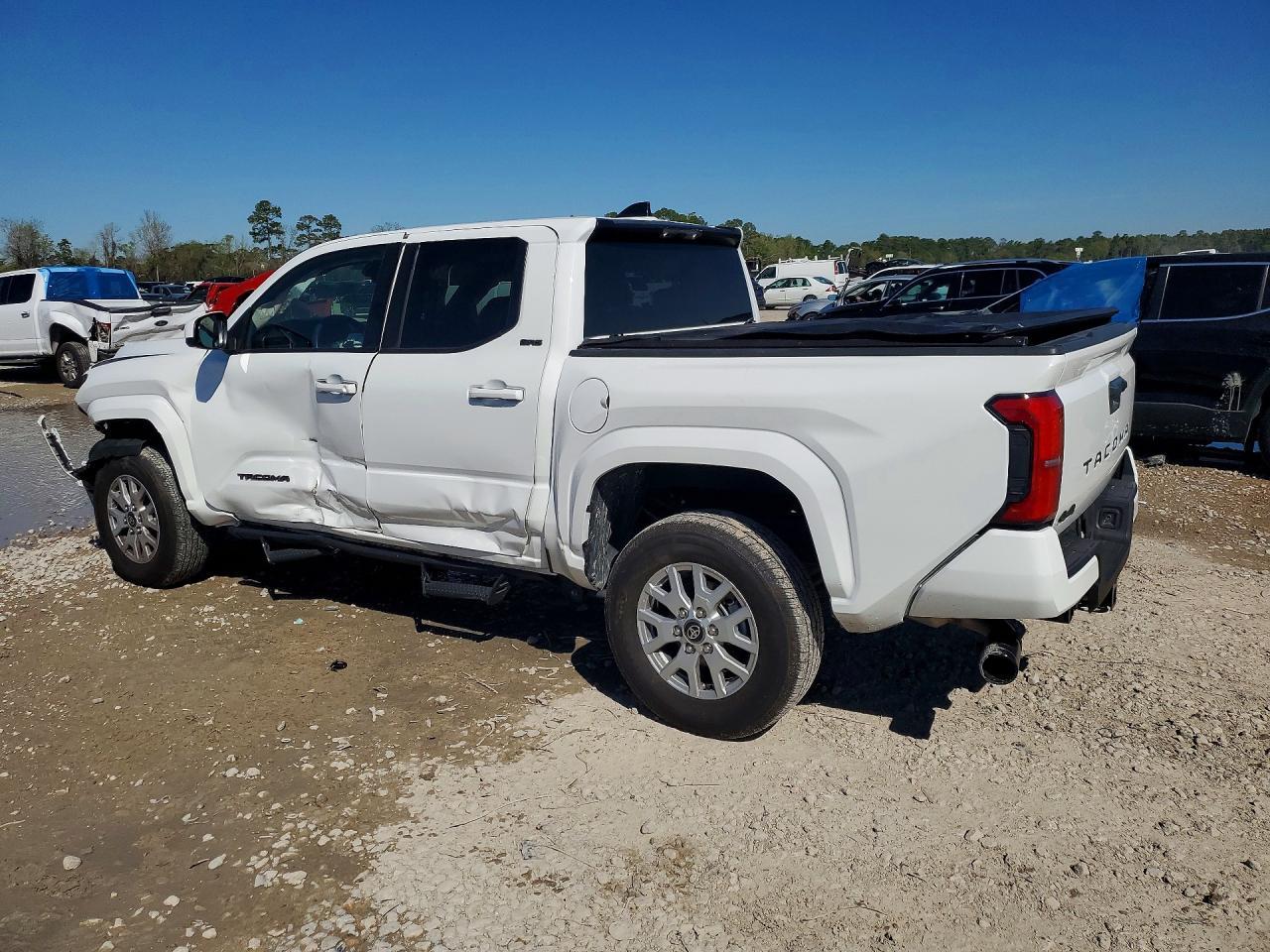 2025 Toyota Tacoma Sr5 - Фото 2