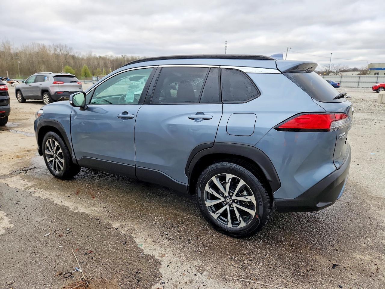 2024 Toyota Corolla Cross Xle - Фото 2