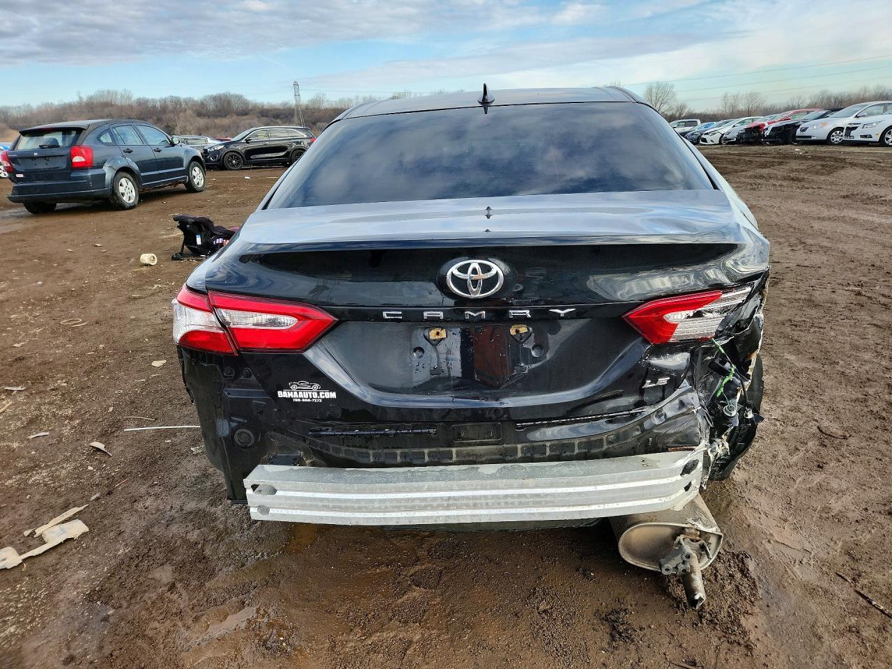 2020 Toyota Camry Le - Image 6