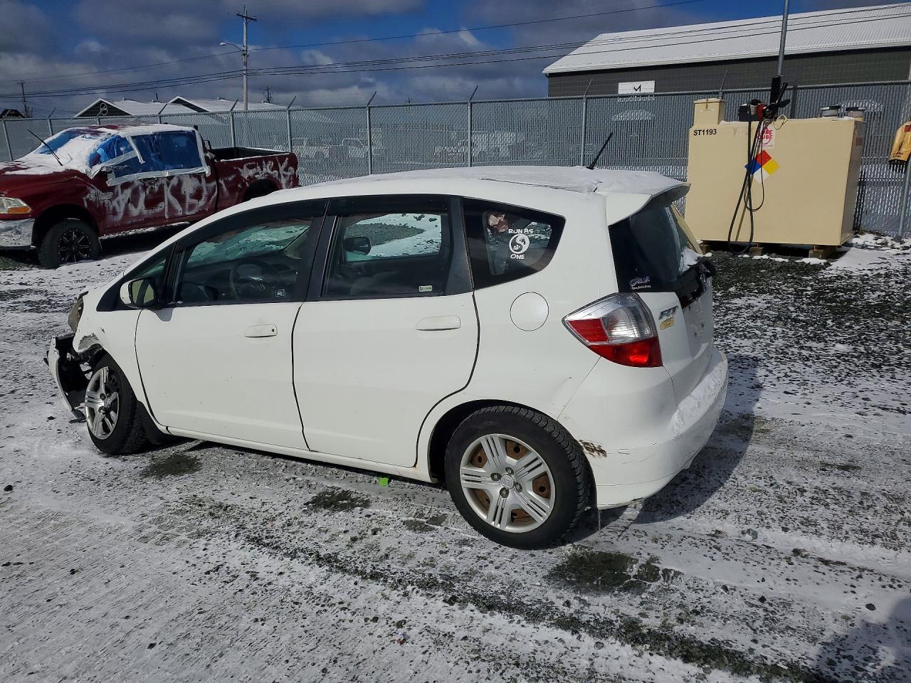 2013 Honda Fit Lx - Image 2