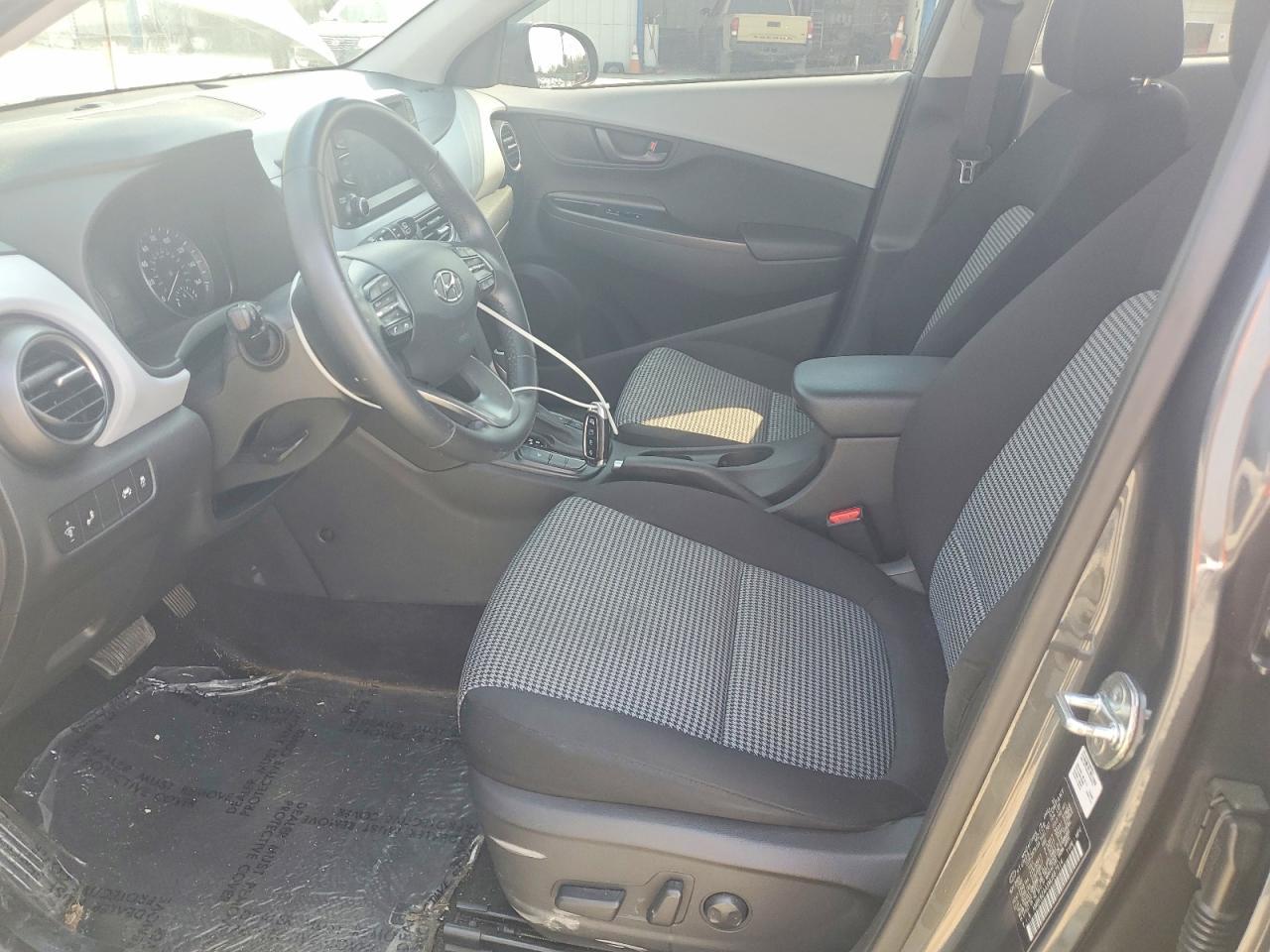2021 Hyundai Kona Sel Plus - Image 7