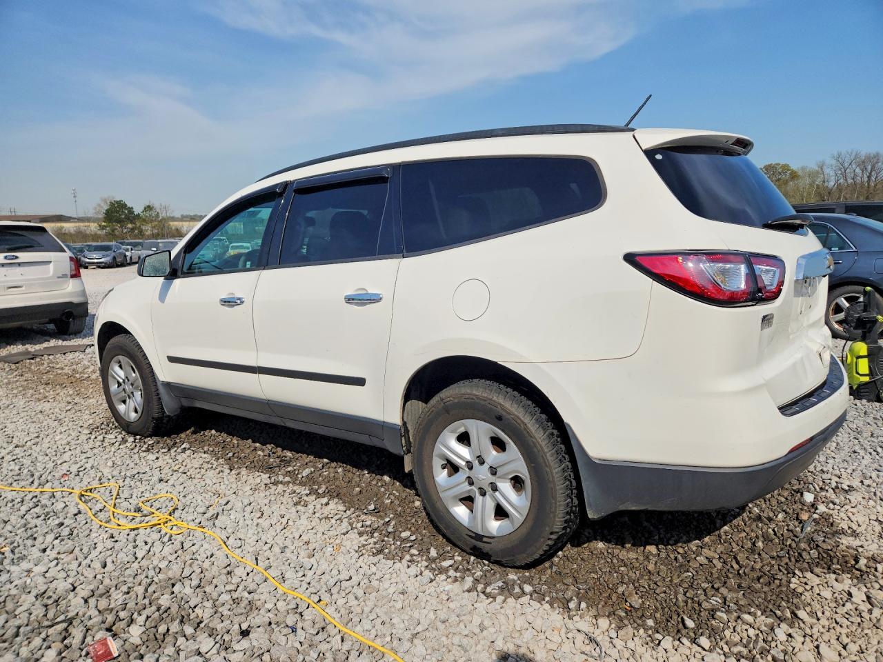 2015 Chevrolet Traverse Ls - Image 2