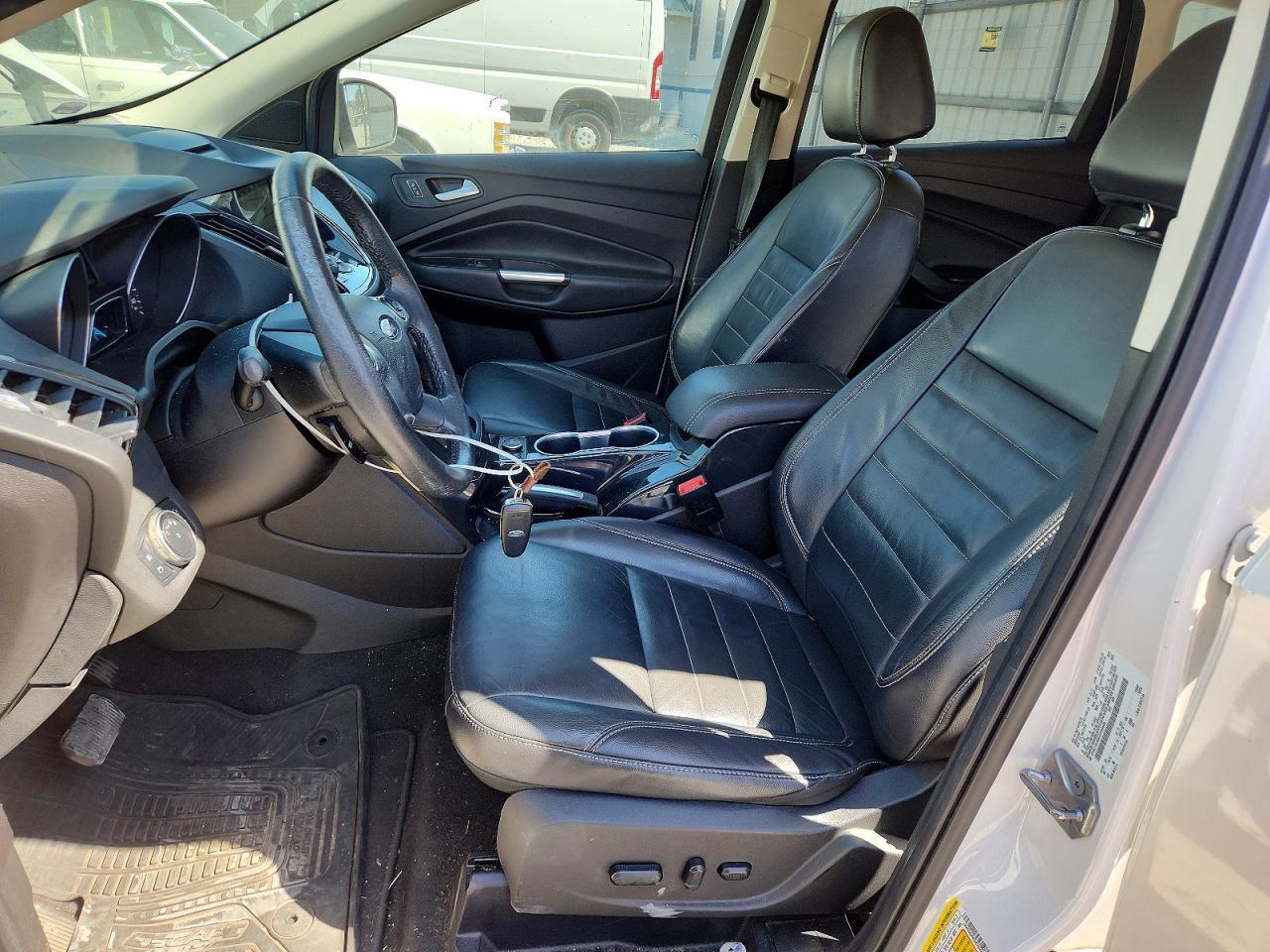 2016 Ford Escape Titanium - Image 7