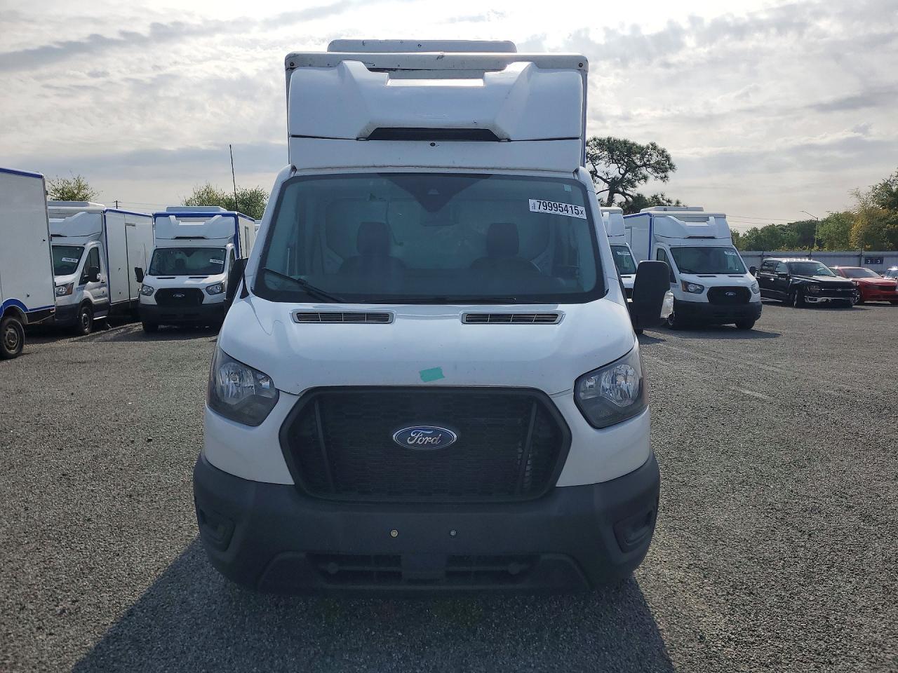 2021 Ford Transit Delivery Van - Фото 5