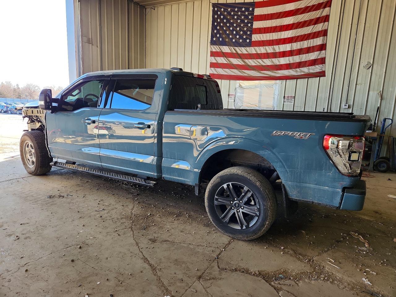 2023 Ford F150 - Фото 2