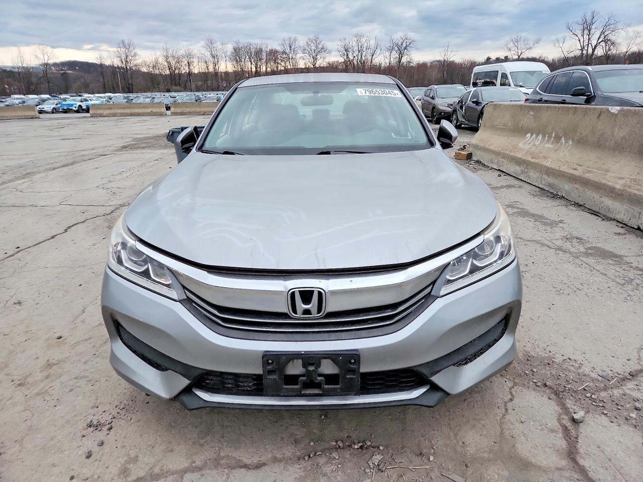 2017 Honda Accord Lx - Фото 5