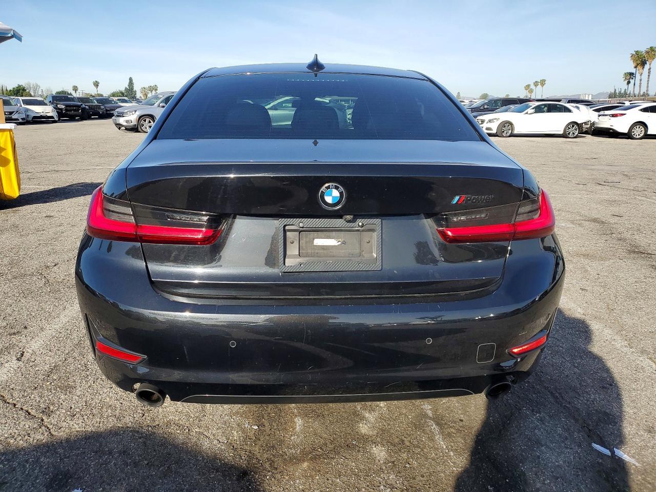 2022 BMW 330I - Image 6