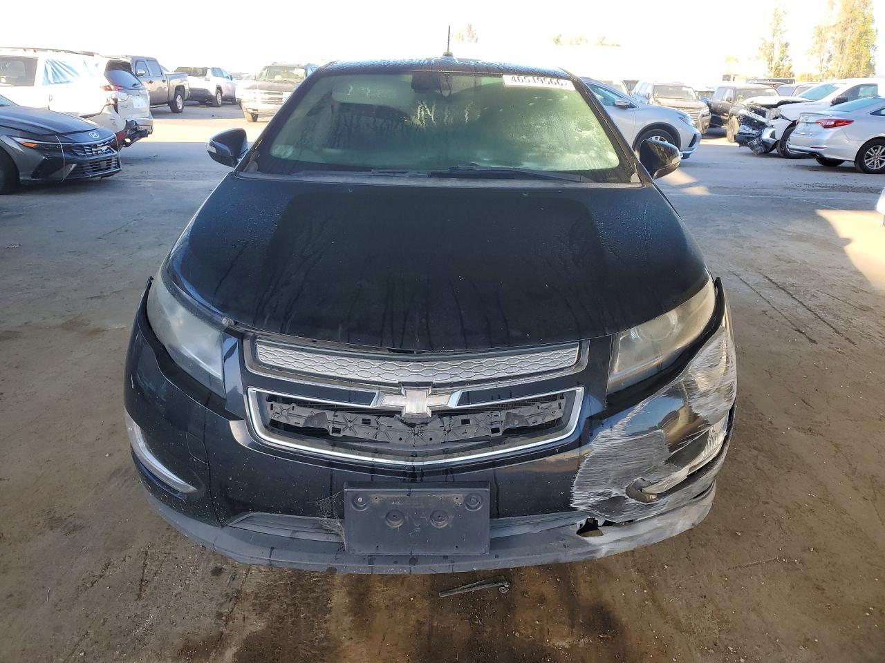 2015 Chevrolet Volt - Image 5