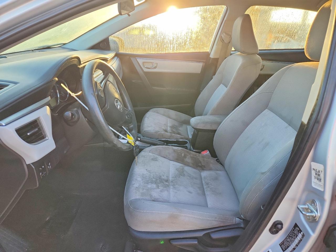 2015 Toyota Corolla Le - Фото 7