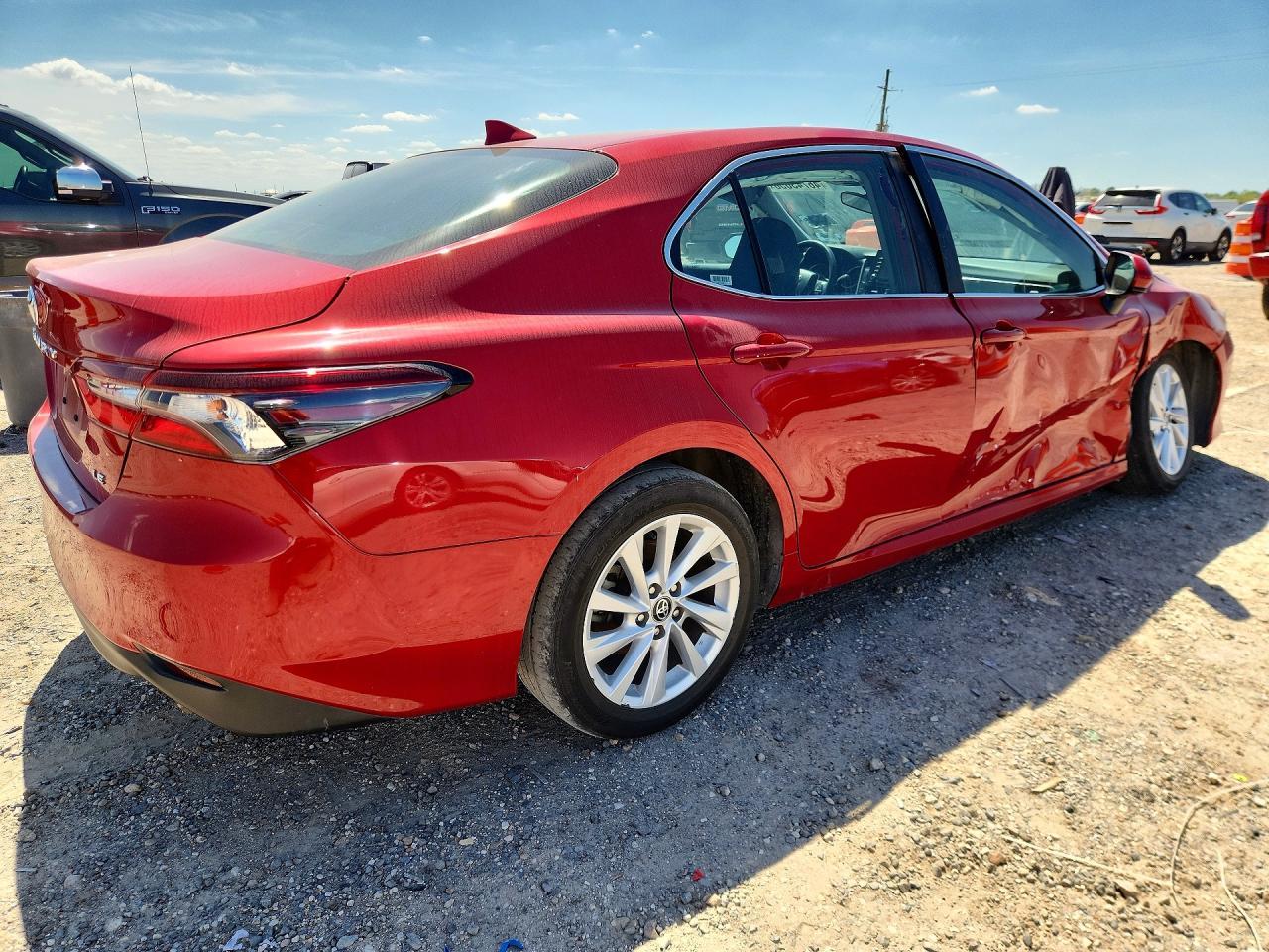 2024 Toyota Camry Le - Image 3