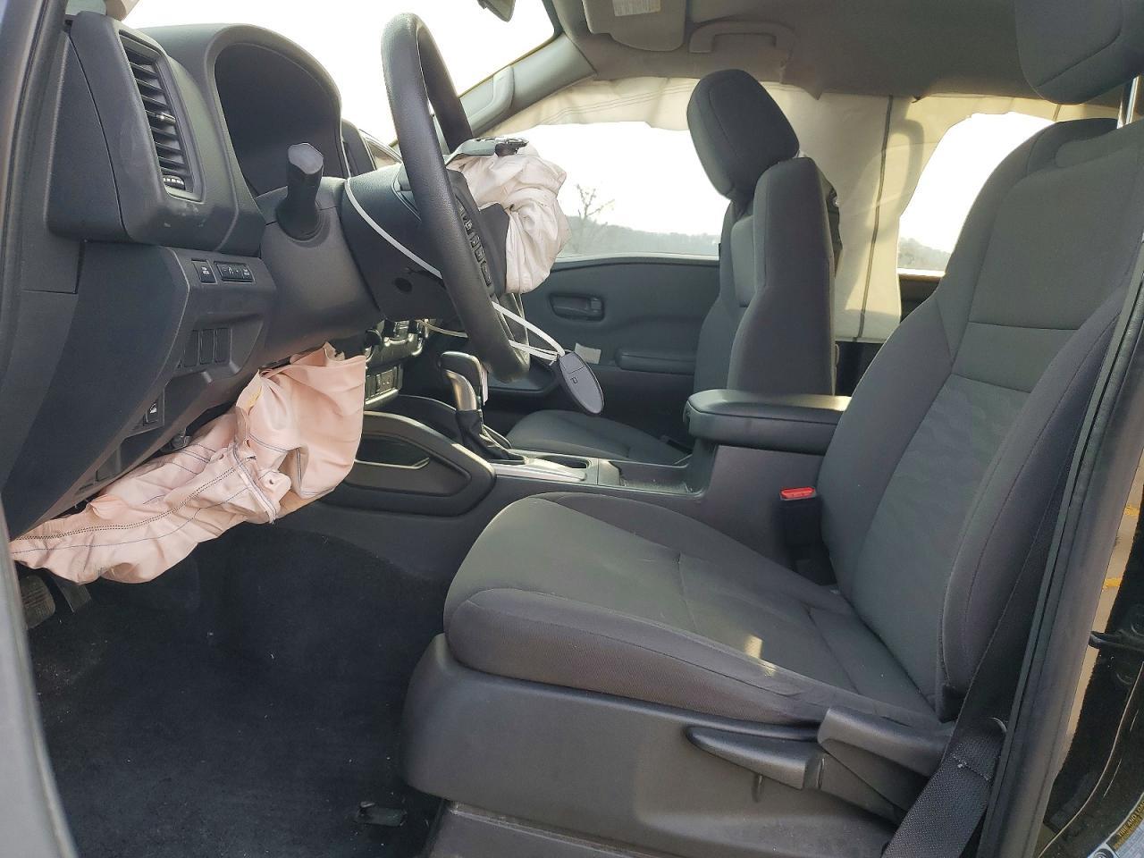 2022 Nissan Frontier S - Фото 7