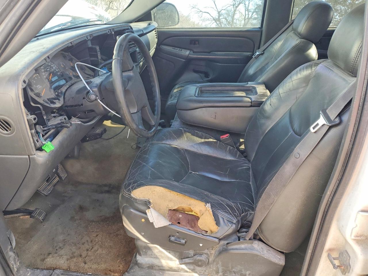 2004 Chevrolet Silverado K2500 Heavy Duty - Фото 7