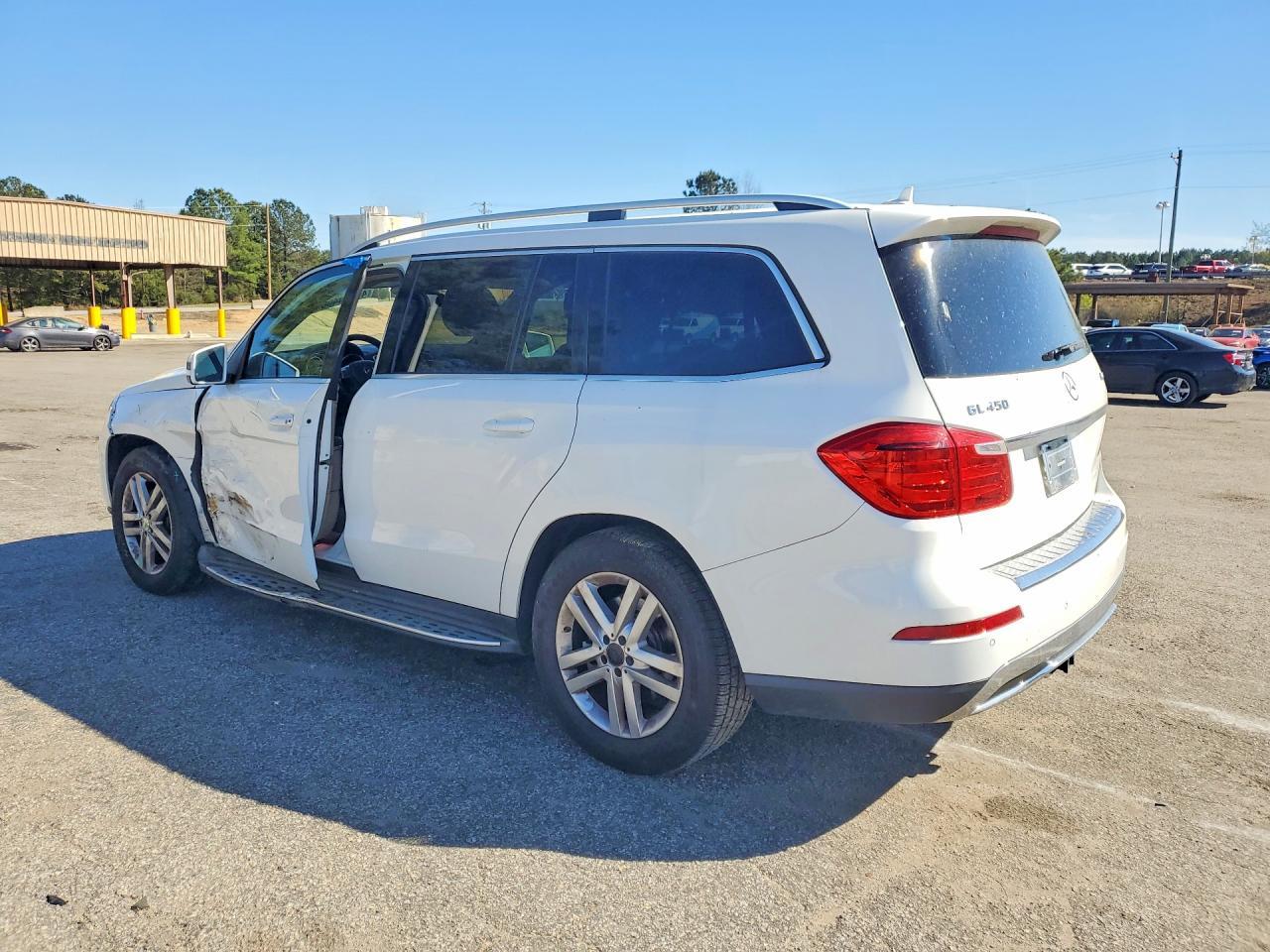 2014 Mercedes-Benz Gl 450 4Matic - Image 2
