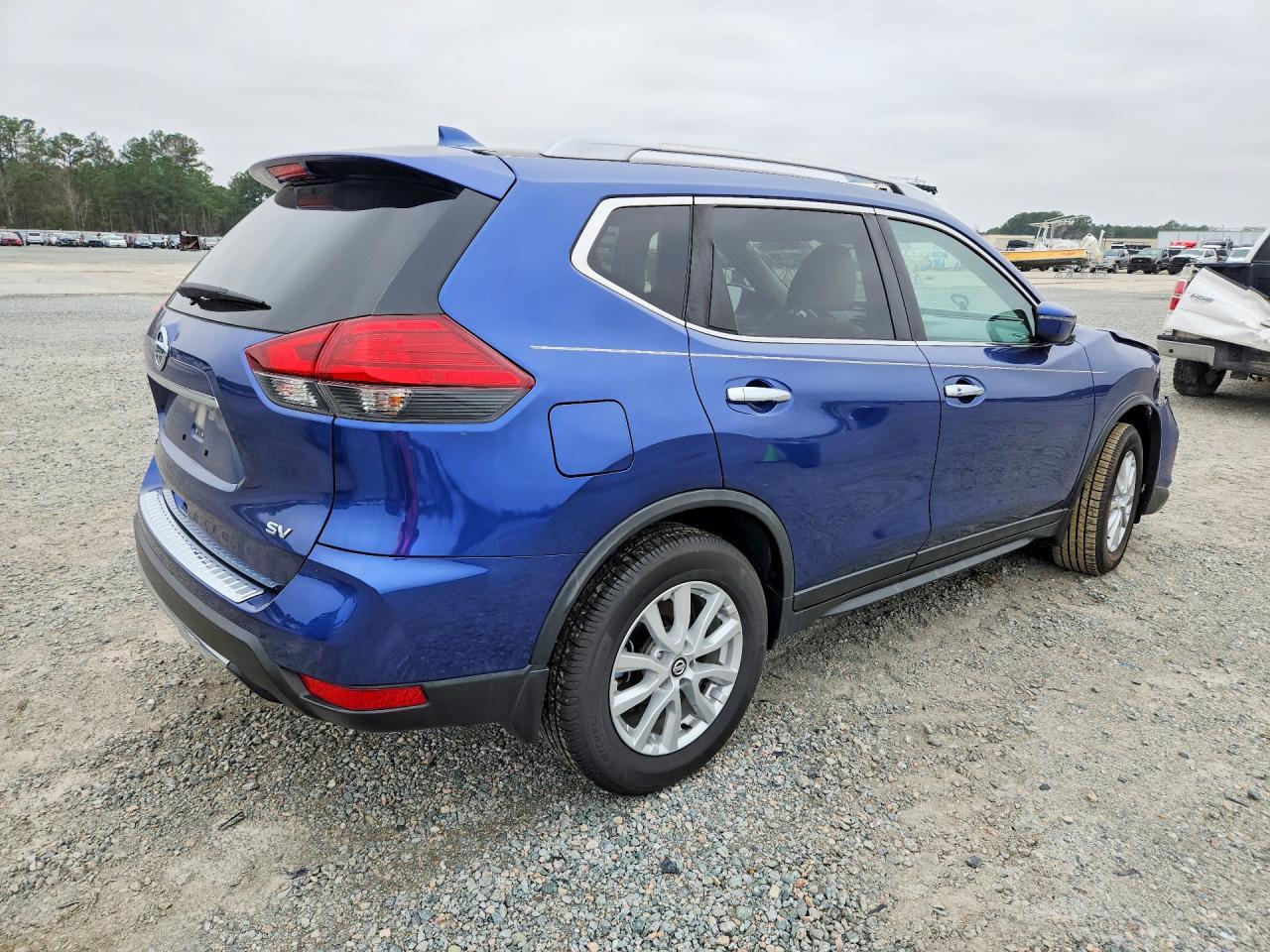 2017 Nissan Rogue Sv - Фото 3