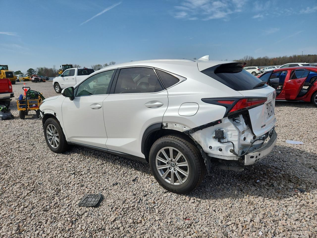 2020 Lexus Nx300 - Фото 2