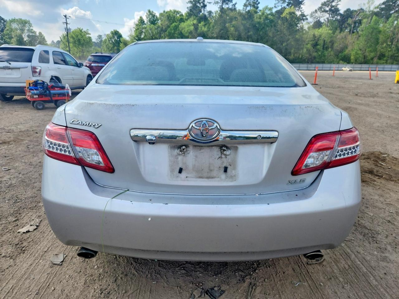 2010 Toyota Camry Xle V6 - Фото 6