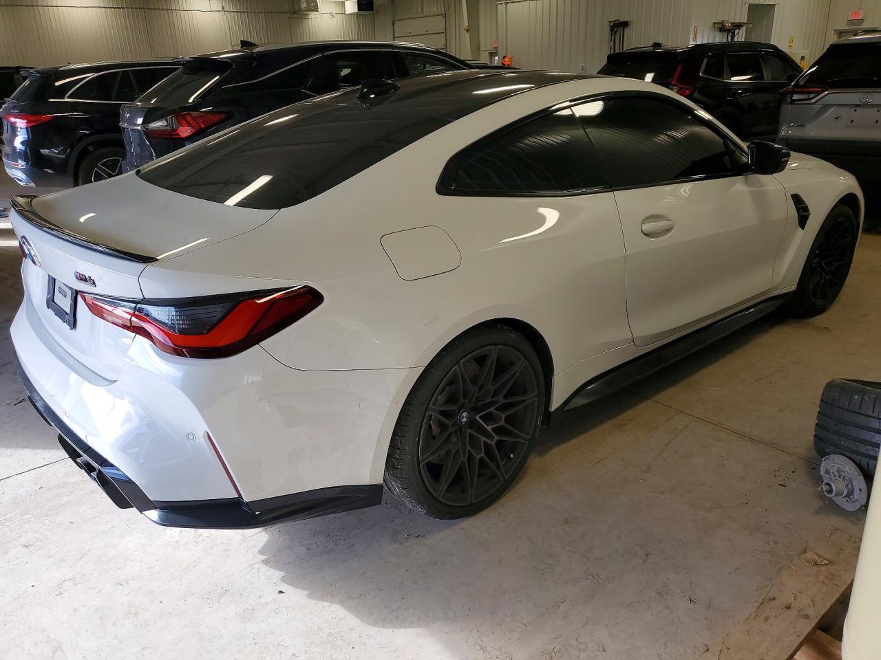 2021 BMW M4 Competition - Фото 3