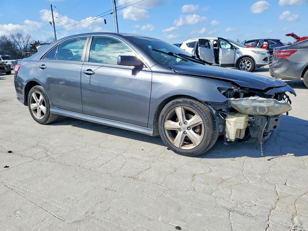 2011 Toyota Camry Se - Фото 4